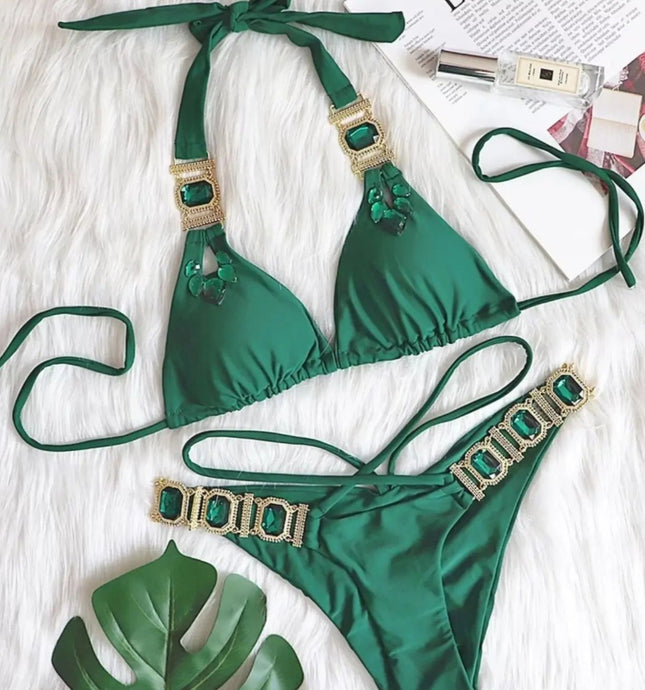 SEXY IN GREEN
